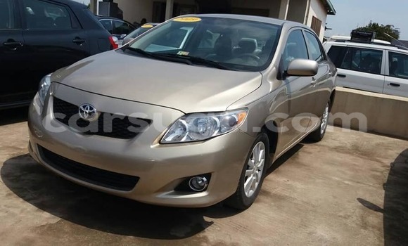 Acheter Occasion Voiture Toyota Corolla Beige à Ouagadougou, Burkina-Faso Acheter Occasion Voiture Toyota Corolla Beige à Ouagadougou, Burkina-Faso