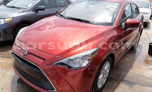 Acheter Occasion Voiture Toyota Yaris Rouge à Ouagadougou, Burkina-Faso Acheter Occasion Voiture Toyota Yaris Rouge à Ouagadougou, Burkina-Faso