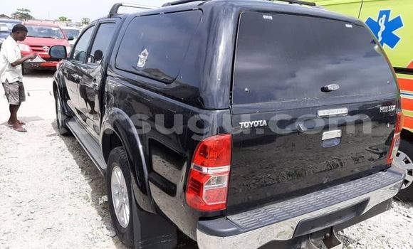 Acheter Occasion Voiture Toyota Hilux Noir à Ouagadougou, Burkina-Faso Acheter Occasion Voiture Toyota Hilux Noir à Ouagadougou, Burkina-Faso