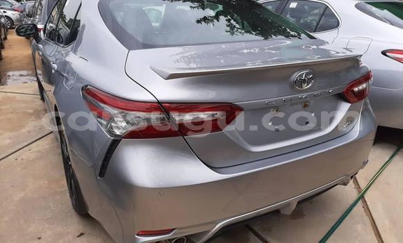 Acheter Occasion Voiture Toyota Camry Gris à Ouagadougou, Burkina-Faso Acheter Occasion Voiture Toyota Camry Gris à Ouagadougou, Burkina-Faso