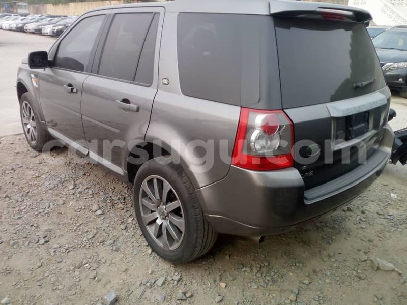 Big with watermark land rover freelander burkina faso ouagadougou 6744