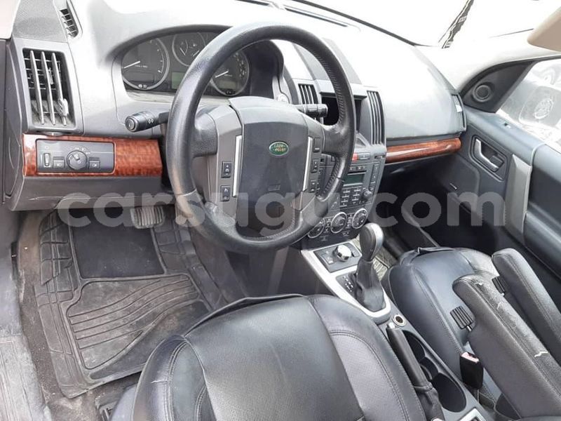 Big with watermark land rover freelander burkina faso ouagadougou 6744