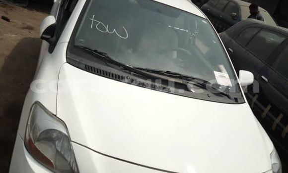 Buy Used Toyota Yaris White Car in Ouagadougou in Burkina Faso Buy Used Toyota Yaris White Car in Ouagadougou in Burkina Faso