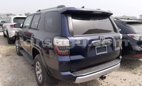 Acheter Occasion Voiture Toyota 4Runner Bleu à Ouagadougou, Burkina-Faso Acheter Occasion Voiture Toyota 4Runner Bleu à Ouagadougou, Burkina-Faso
