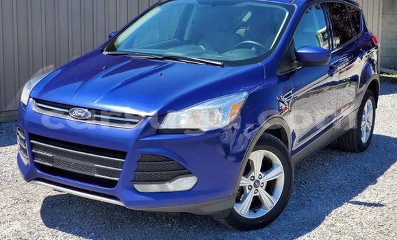 Acheter Occasion Voiture Ford Escape Bleu à Ouagadougou, Burkina-Faso Acheter Occasion Voiture Ford Escape Bleu à Ouagadougou, Burkina-Faso
