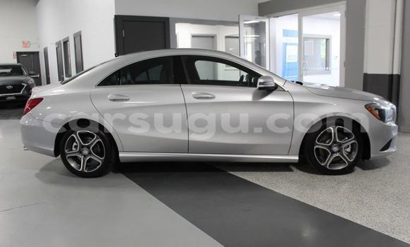 Acheter Occasion Voiture Mercedes-Benz CLA-klasse Gris à Ouagadougou, Burkina-Faso Acheter Occasion Voiture Mercedes-Benz CLA-klasse Gris à Ouagadougou, Burkina-Faso