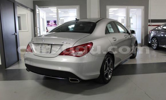 Acheter Occasion Voiture Mercedes-Benz CLA-klasse Gris à Ouagadougou, Burkina-Faso Acheter Occasion Voiture Mercedes-Benz CLA-klasse Gris à Ouagadougou, Burkina-Faso