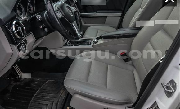 Acheter Occasion Voiture Mercedes-Benz GLK–Class Blanc à Ouagadougou, Burkina-Faso Acheter Occasion Voiture Mercedes-Benz GLK–Class Blanc à Ouagadougou, Burkina-Faso