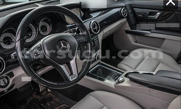 Acheter Occasion Voiture Mercedes-Benz GLK–Class Blanc à Ouagadougou, Burkina-Faso Acheter Occasion Voiture Mercedes-Benz GLK–Class Blanc à Ouagadougou, Burkina-Faso