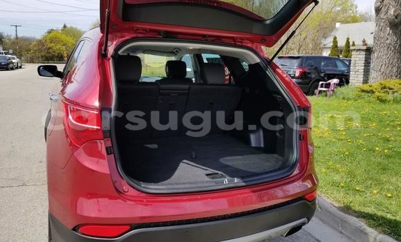 Acheter Occasion Voiture Hyundai Santa Fe Rouge à Ouagadougou, Burkina-Faso Acheter Occasion Voiture Hyundai Santa Fe Rouge à Ouagadougou, Burkina-Faso