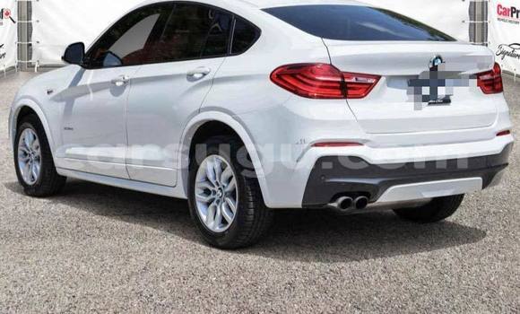 Acheter Occasion Voiture BMW X4 Blanc à Ouagadougou, Burkina-Faso Acheter Occasion Voiture BMW X4 Blanc à Ouagadougou, Burkina-Faso