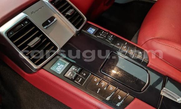 Acheter Occasion Voiture Porsche Panamera Noir à Ouagadougou, Burkina-Faso Acheter Occasion Voiture Porsche Panamera Noir à Ouagadougou, Burkina-Faso
