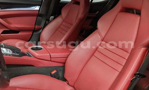 Acheter Occasion Voiture Porsche Panamera Noir à Ouagadougou, Burkina-Faso Acheter Occasion Voiture Porsche Panamera Noir à Ouagadougou, Burkina-Faso