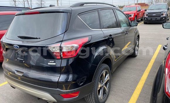 Acheter Occasion Voiture Ford Escape Noir à Ouagadougou, Burkina-Faso Acheter Occasion Voiture Ford Escape Noir à Ouagadougou, Burkina-Faso
