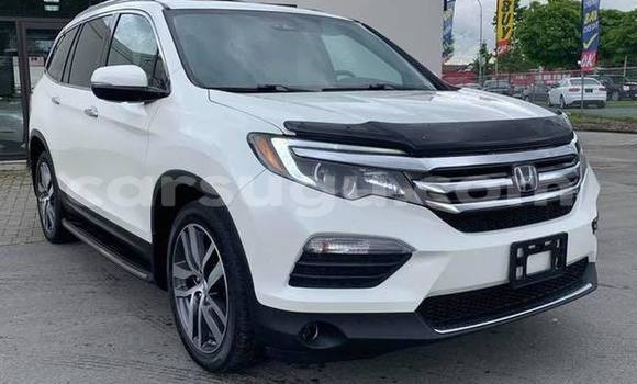 Acheter Occasion Voiture Honda Pilot Blanc à Ouagadougou, Burkina-Faso Acheter Occasion Voiture Honda Pilot Blanc à Ouagadougou, Burkina-Faso