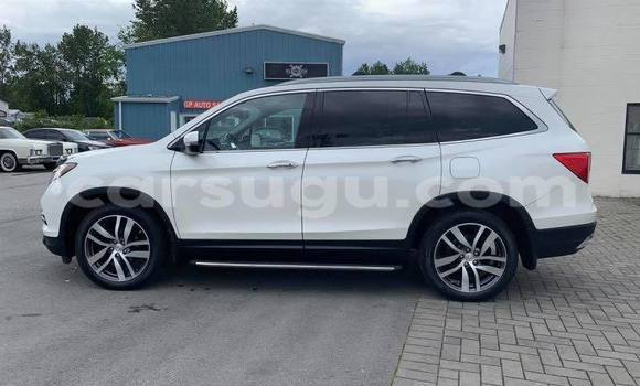 Acheter Occasion Voiture Honda Pilot Blanc à Ouagadougou, Burkina-Faso Acheter Occasion Voiture Honda Pilot Blanc à Ouagadougou, Burkina-Faso