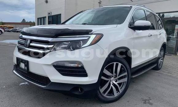 Acheter Occasion Voiture Honda Pilot Blanc à Ouagadougou, Burkina-Faso Acheter Occasion Voiture Honda Pilot Blanc à Ouagadougou, Burkina-Faso