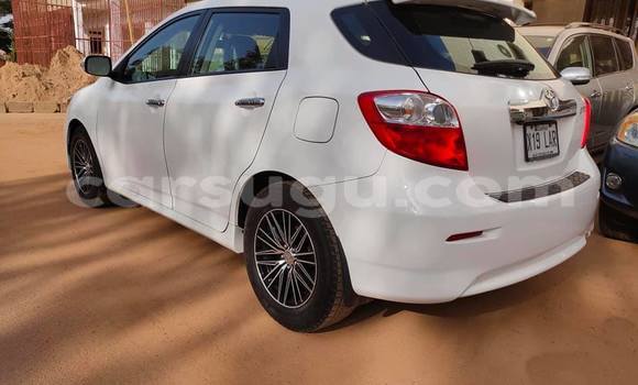 Acheter Occasion Voiture Toyota Matrix Blanc à Ouagadougou, Burkina-Faso Acheter Occasion Voiture Toyota Matrix Blanc à Ouagadougou, Burkina-Faso