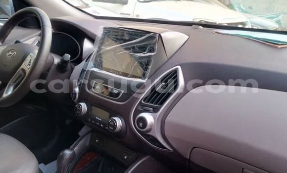 Acheter Occasion Voiture Hyundai Tucson Gris à Ouagadougou, Burkina-Faso Acheter Occasion Voiture Hyundai Tucson Gris à Ouagadougou, Burkina-Faso
