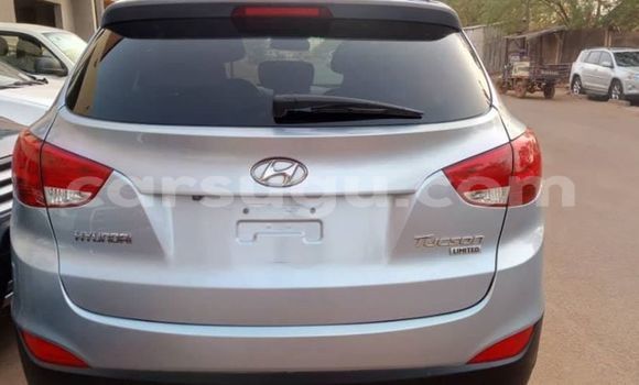 Acheter Occasion Voiture Hyundai Tucson Gris à Ouagadougou, Burkina-Faso Acheter Occasion Voiture Hyundai Tucson Gris à Ouagadougou, Burkina-Faso