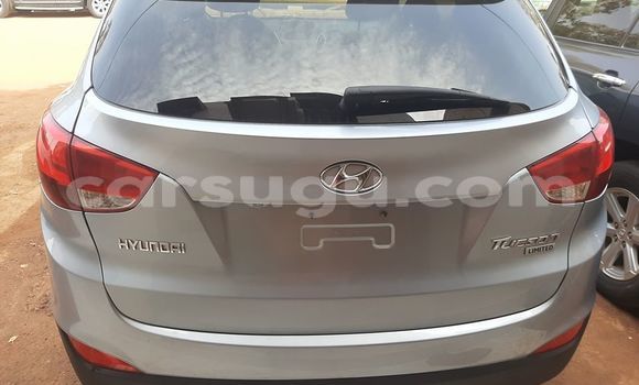 Acheter Occasion Voiture Hyundai Tucson Gris à Ouagadougou, Burkina-Faso Acheter Occasion Voiture Hyundai Tucson Gris à Ouagadougou, Burkina-Faso
