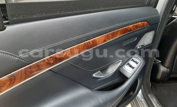 Acheter Occasion Voiture Mercedes-Benz S–Class Other à Ouagadougou, Burkina-Faso Acheter Occasion Voiture Mercedes-Benz S–Class Other à Ouagadougou, Burkina-Faso