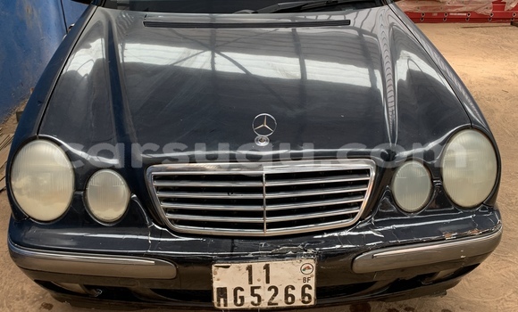 Buy Used Mercedes-Benz 300–Series Black Car in Ouagadougou in Burkina Faso Buy Used Mercedes-Benz 300–Series Black Car in Ouagadougou in Burkina Faso