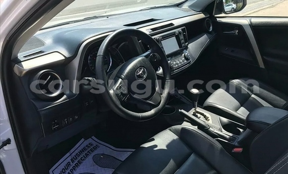 Buy Used Toyota RAV4 White Car in Ouagadougou in Burkina Faso Buy Used Toyota RAV4 White Car in Ouagadougou in Burkina Faso