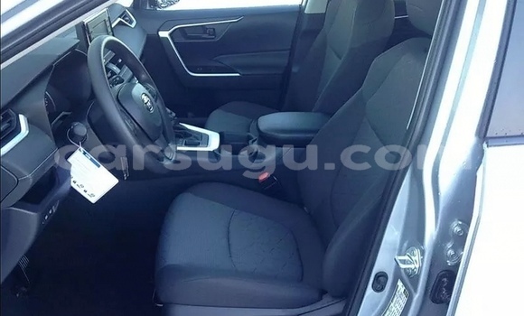 Buy Used Toyota RAV4 Silver Car in Ouagadougou in Burkina Faso Buy Used Toyota RAV4 Silver Car in Ouagadougou in Burkina Faso
