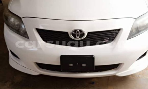 Sayi Na hannu Toyota Corolla White Mota in Ouagadougou a Burkina Faso Sayi Na hannu Toyota Corolla White Mota in Ouagadougou a Burkina Faso