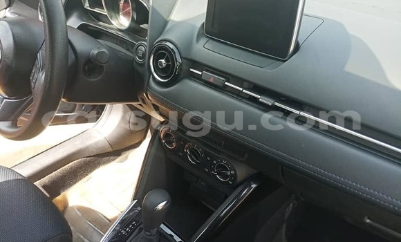 Acheter Occasion Voiture Toyota Yaris Bleu à Ouagadougou, Burkina-Faso Acheter Occasion Voiture Toyota Yaris Bleu à Ouagadougou, Burkina-Faso