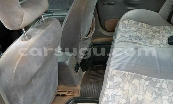 Acheter Occasion Voiture Toyota Avensis Gris à Ouagadougou, Burkina-Faso Acheter Occasion Voiture Toyota Avensis Gris à Ouagadougou, Burkina-Faso