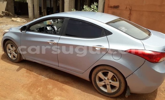 Acheter Occasion Voiture Hyundai Elantra Bleu à Ouagadougou, Burkina-Faso