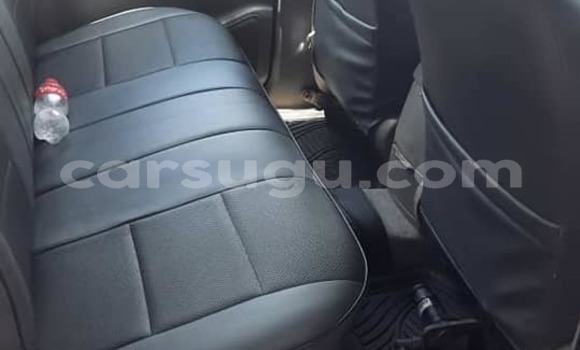 Acheter Occasion Voiture Toyota Hilux Blanc à Ouagadougou, Burkina-Faso Acheter Occasion Voiture Toyota Hilux Blanc à Ouagadougou, Burkina-Faso