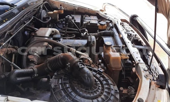 Acheter Occasion Voiture Toyota Hilux Blanc à Ouagadougou, Burkina-Faso Acheter Occasion Voiture Toyota Hilux Blanc à Ouagadougou, Burkina-Faso