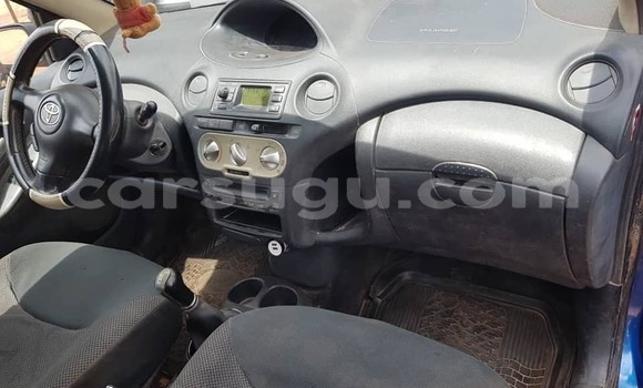 Acheter Occasion Voiture Toyota Yaris Bleu à Ouagadougou, Burkina-Faso Acheter Occasion Voiture Toyota Yaris Bleu à Ouagadougou, Burkina-Faso