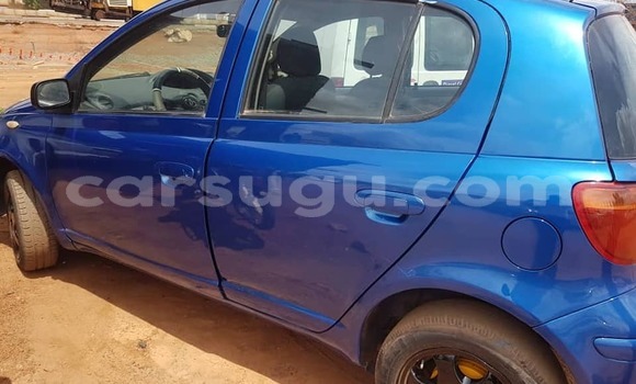 Acheter Occasion Voiture Toyota Yaris Bleu à Ouagadougou, Burkina-Faso Acheter Occasion Voiture Toyota Yaris Bleu à Ouagadougou, Burkina-Faso