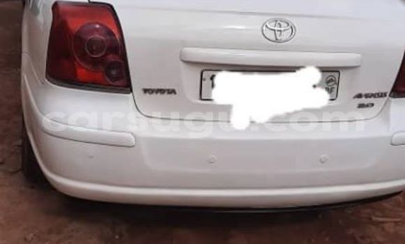 Acheter Occasion Voiture Toyota Avensis Blanc à Ouagadougou, Burkina-Faso Acheter Occasion Voiture Toyota Avensis Blanc à Ouagadougou, Burkina-Faso