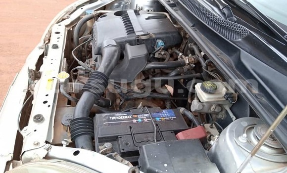 Acheter Occasion Voiture Toyota Yaris Gris à Ouagadougou, Burkina-Faso Acheter Occasion Voiture Toyota Yaris Gris à Ouagadougou, Burkina-Faso