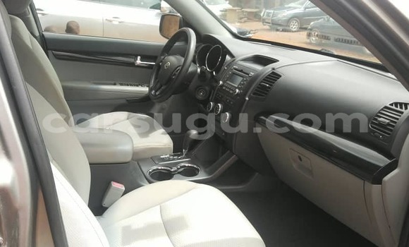 Acheter Occasion Voiture Kia Sorento Gris à Ouagadougou, Burkina-Faso Acheter Occasion Voiture Kia Sorento Gris à Ouagadougou, Burkina-Faso