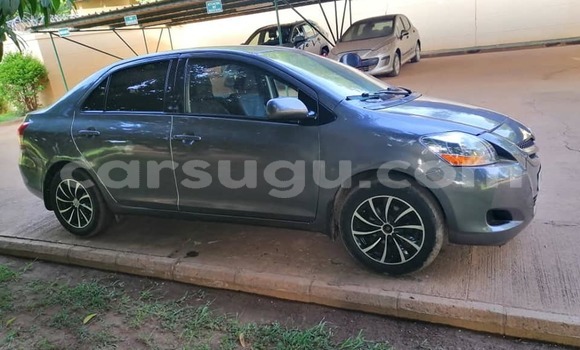 Acheter Occasion Voiture Toyota Belta Bleu à Ouagadougou, Burkina-Faso Acheter Occasion Voiture Toyota Belta Bleu à Ouagadougou, Burkina-Faso