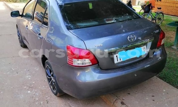 Acheter Occasion Voiture Toyota Belta Bleu à Ouagadougou, Burkina-Faso Acheter Occasion Voiture Toyota Belta Bleu à Ouagadougou, Burkina-Faso