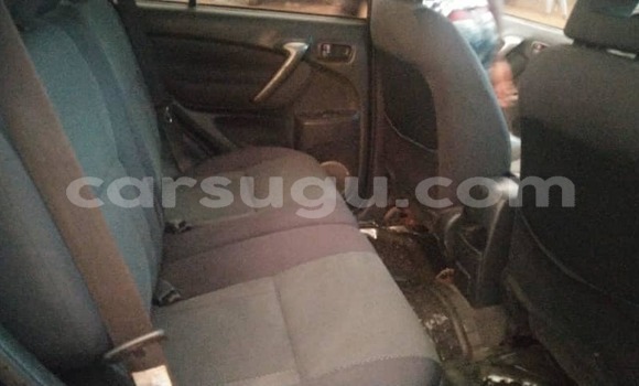 Acheter Occasion Voiture Toyota RAV4 Bleu à Ouagadougou, Burkina-Faso Acheter Occasion Voiture Toyota RAV4 Bleu à Ouagadougou, Burkina-Faso