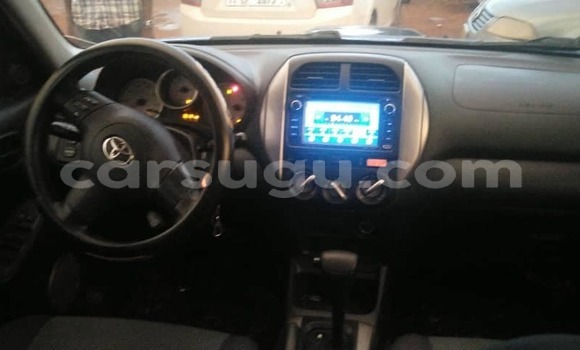 Acheter Occasion Voiture Toyota RAV4 Bleu à Ouagadougou, Burkina-Faso Acheter Occasion Voiture Toyota RAV4 Bleu à Ouagadougou, Burkina-Faso