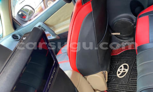 Acheter Occasion Voiture Toyota RAV4 Noir à Ouagadougou, Burkina-Faso Acheter Occasion Voiture Toyota RAV4 Noir à Ouagadougou, Burkina-Faso