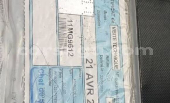 Acheter Occasion Voiture Mercedes-Benz 190–Series Beige à Ouagadougou, Burkina-Faso Acheter Occasion Voiture Mercedes-Benz 190–Series Beige à Ouagadougou, Burkina-Faso