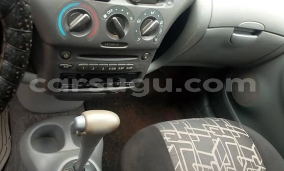 Buy Used Toyota Yaris Green Car in Ouagadougou in Burkina Faso Buy Used Toyota Yaris Green Car in Ouagadougou in Burkina Faso
