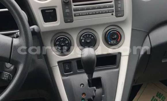 Sayi Sabo Pontiac Vibe Azurfa Mota in Ouagadougou a Burkina Faso Sayi Sabo Pontiac Vibe Azurfa Mota in Ouagadougou a Burkina Faso