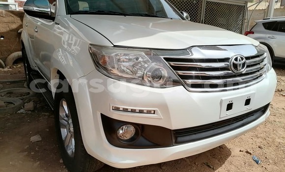 Buy Used Toyota 4Runner White Car in Ouagadougou in Burkina Faso Buy Used Toyota 4Runner White Car in Ouagadougou in Burkina Faso