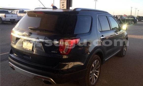 Acheter Occasion Voiture Ford Explorer Noir à Ouagadougou, Burkina-Faso Acheter Occasion Voiture Ford Explorer Noir à Ouagadougou, Burkina-Faso